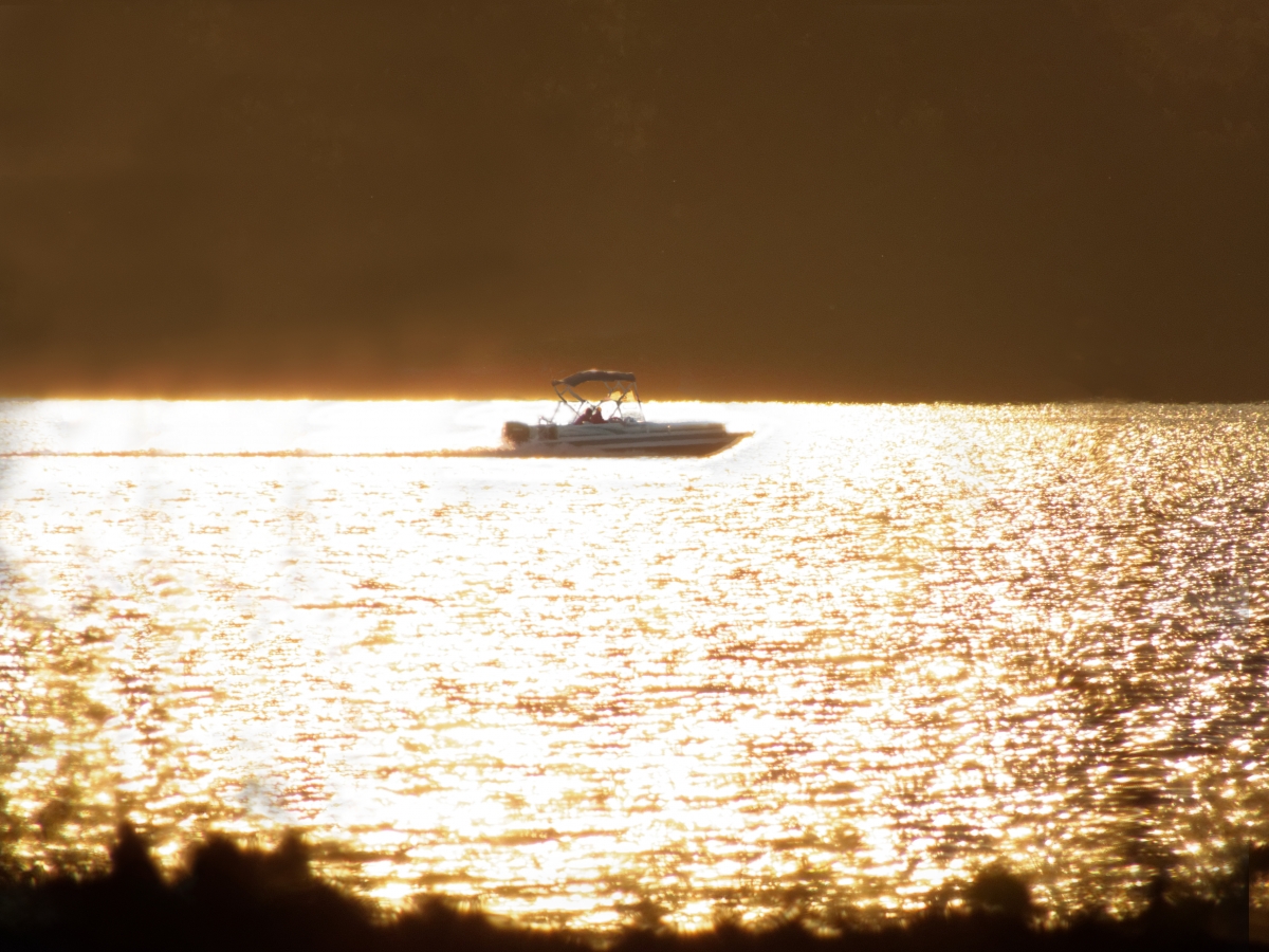 IMG 2706 2707PeoriaBoat